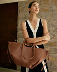 Clara | Retro Chic High-Capacity Bag